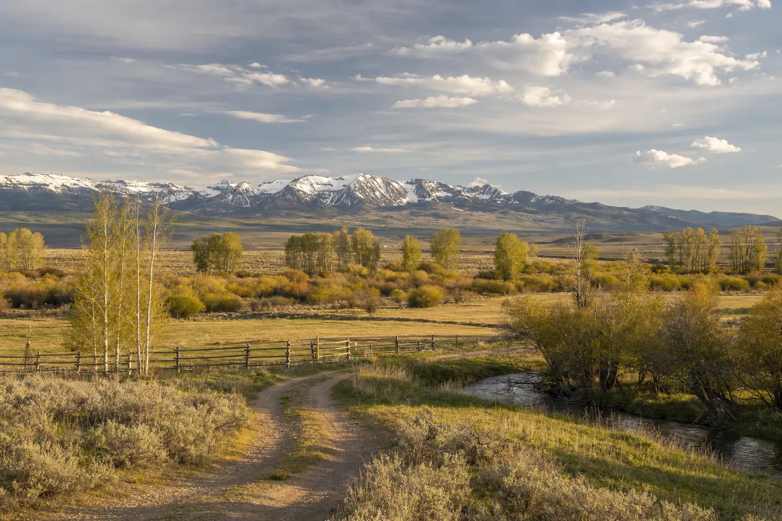 Mountain land vista near Hideout and Jordanelle